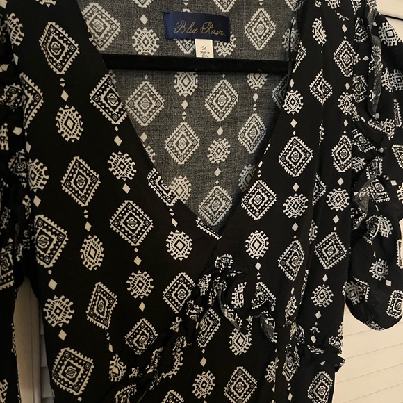 Blue rain black and white dress - Picture 2 of 4